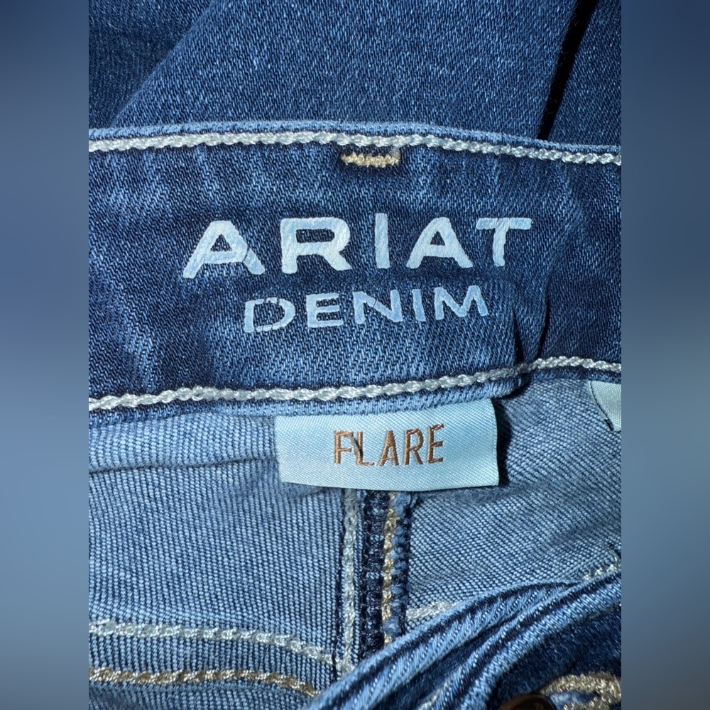 Ariat Ultra Stretch Perfect Rise Katie Flare Jean women’s 28L - Picture 8 of 11